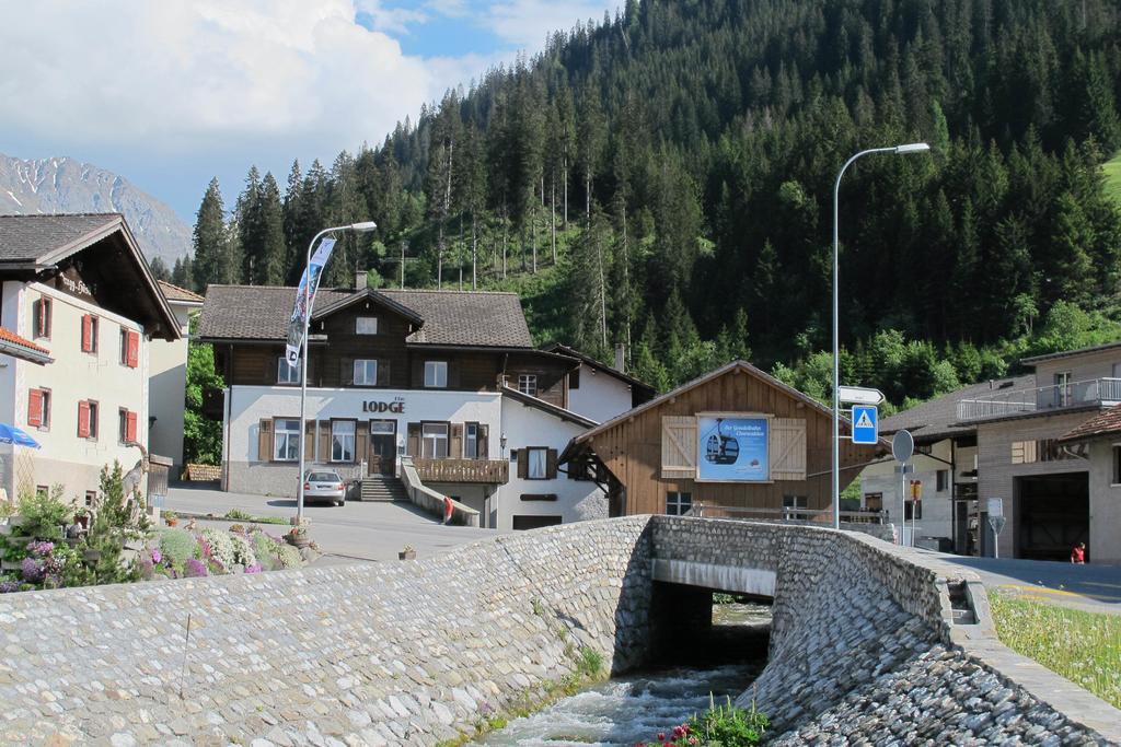 The Lodge Churwalden Exteriör bild